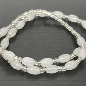 White Jade & Clear Bead Vintage Necklace